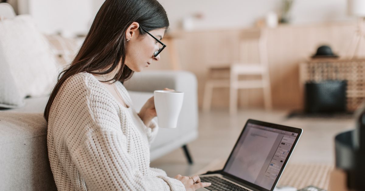 The-2025-Creator-Playbook-How-to-Start-Content-Creation-Even-with-Zero-Experience